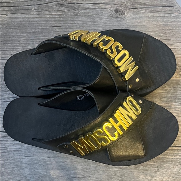 Moschino Black Logo Slide Sandals Gold MOSCHINO Hardware Designer Platform Slide - Picture 4 of 12